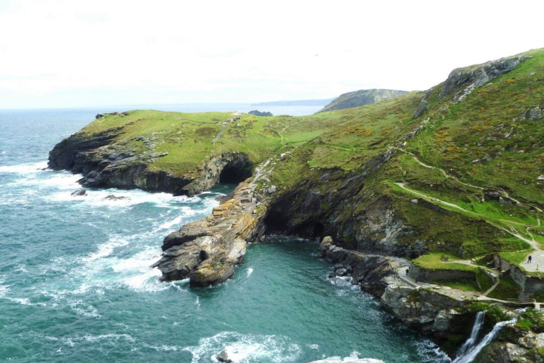 Castello di Tintagel Cornovaglia con bambini