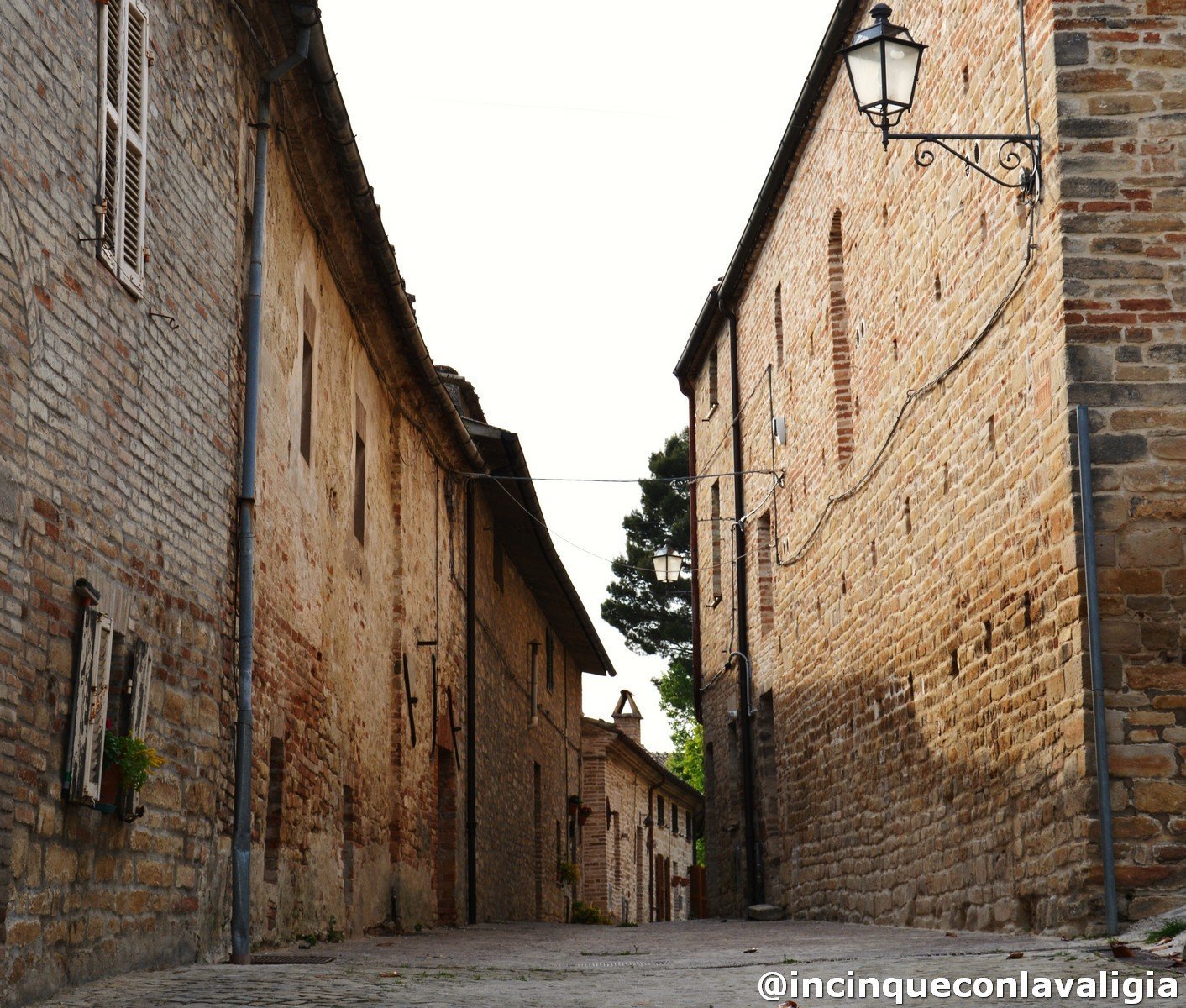 Borghi medievali delle Marche Borghi medievali delle Marche