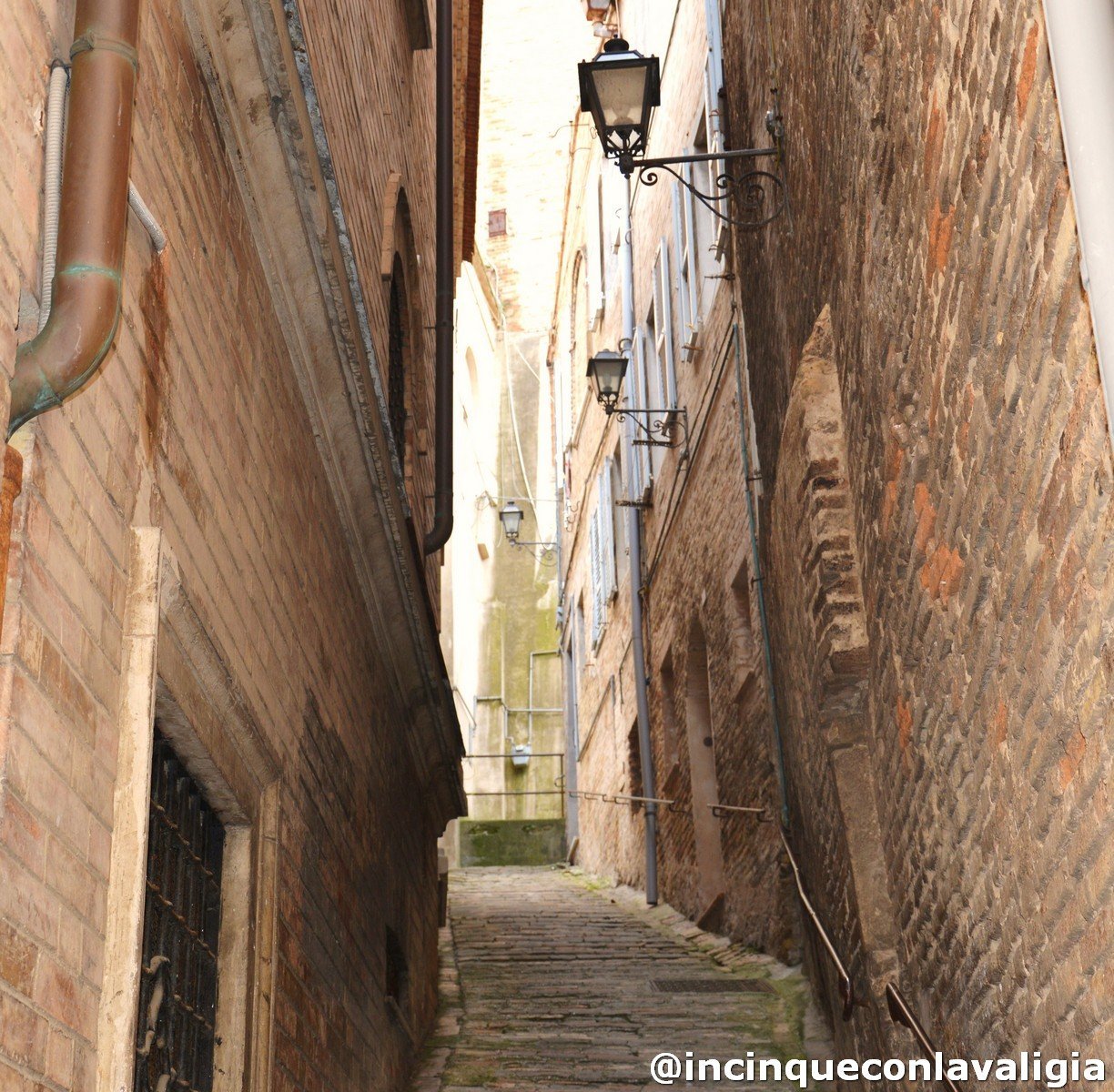 Vicoli di Fermo Fermo centro storico