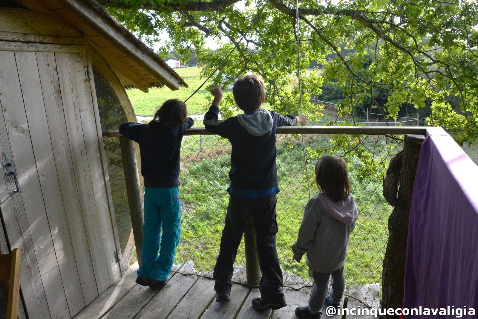 Casa sull'albero con bambini Dormire su un albero in Bretagna