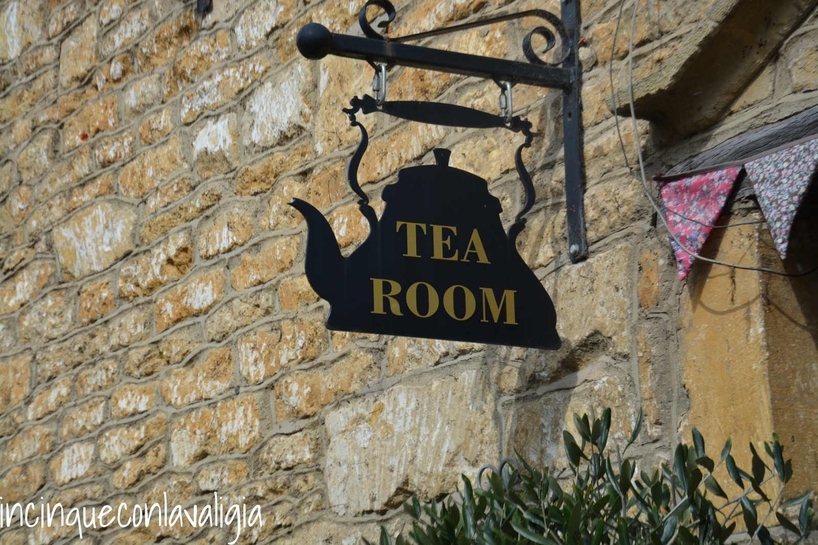 Cream Tea alle Cotswolds Itinerario nelle Cotswolds - Tea room