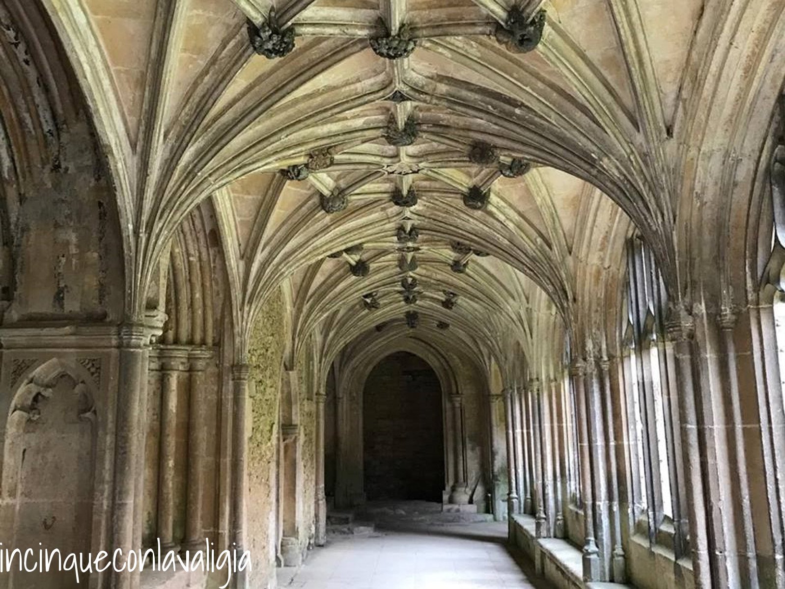 Abbazia di Lacock Itinerario nelle Cotswolds - Abbazia di Lacock