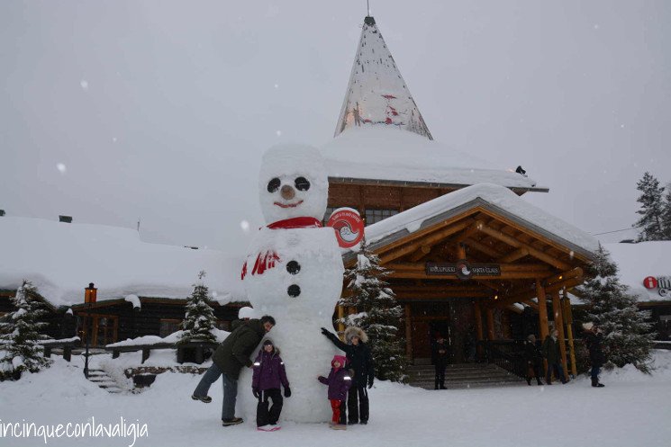 Il villaggio di Babbo Natale a Rovaniemi Il vero Babbo Natale in Lapponia