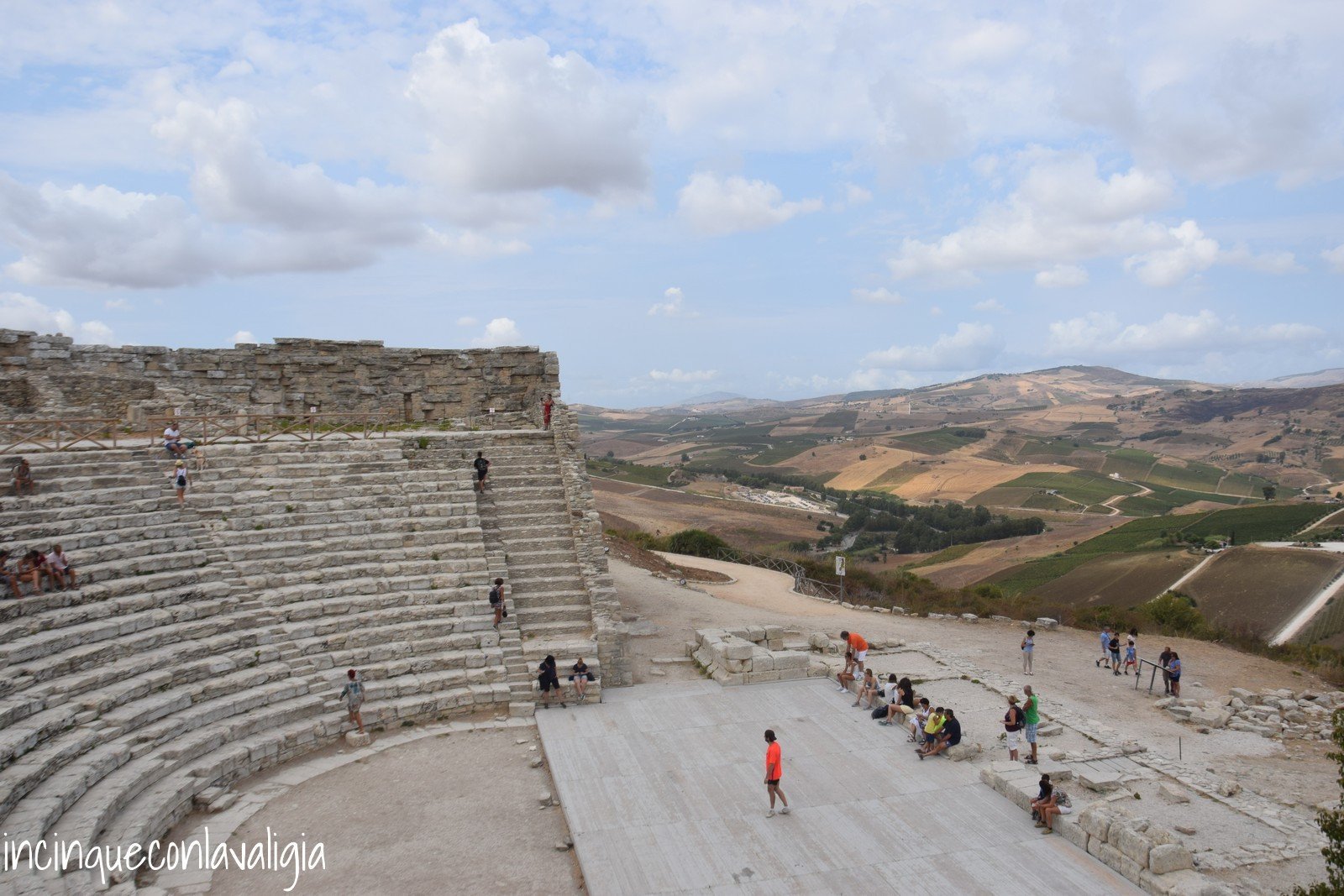 Teatro di Segesta Teatro di Segesta