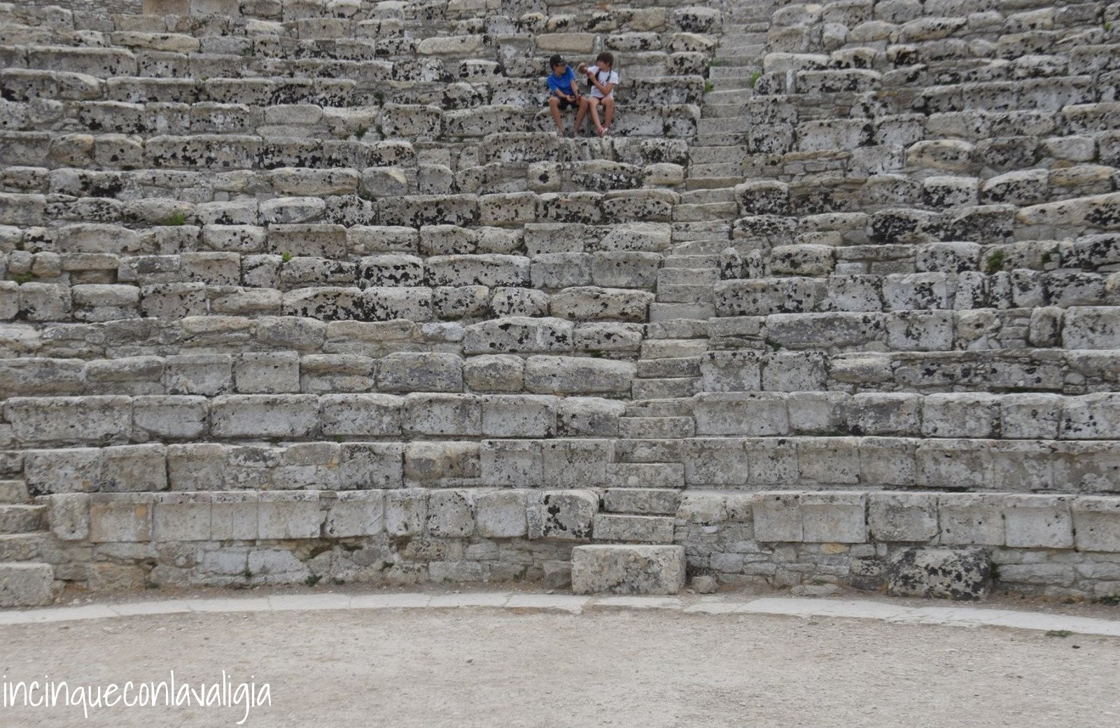 Teatro a Segesta Itinerario nella Sicilia nord-occidentale