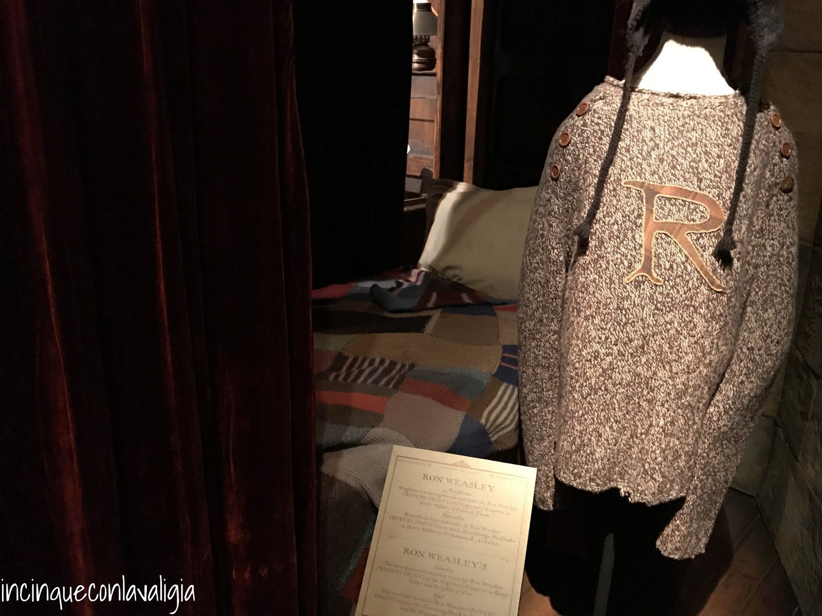 Il maglione di Natale di Ron Mostra di Harry Potter a Milano