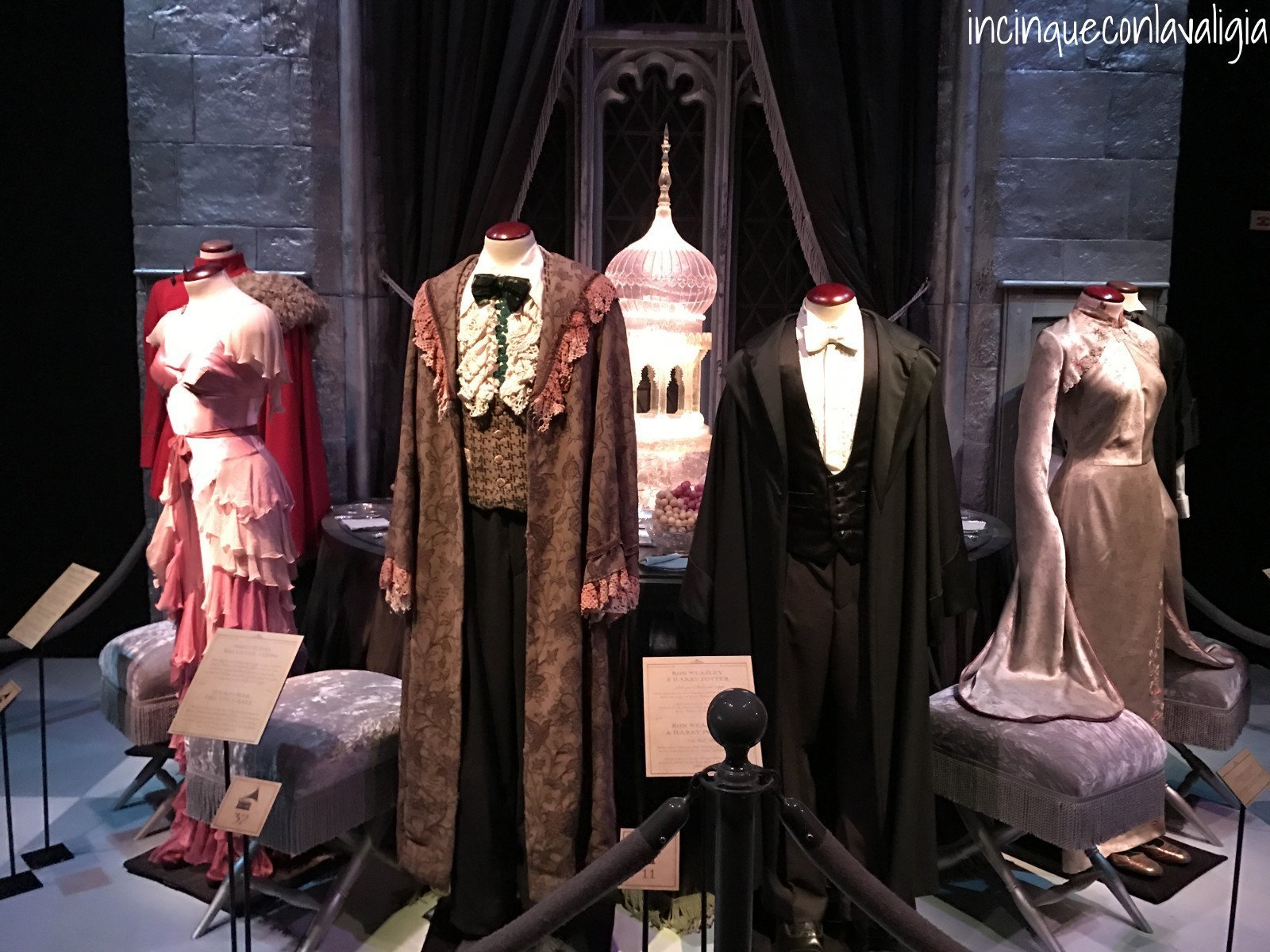 I vestiti del ballo di Harry Potter Mostra di Harry Potter a Milano