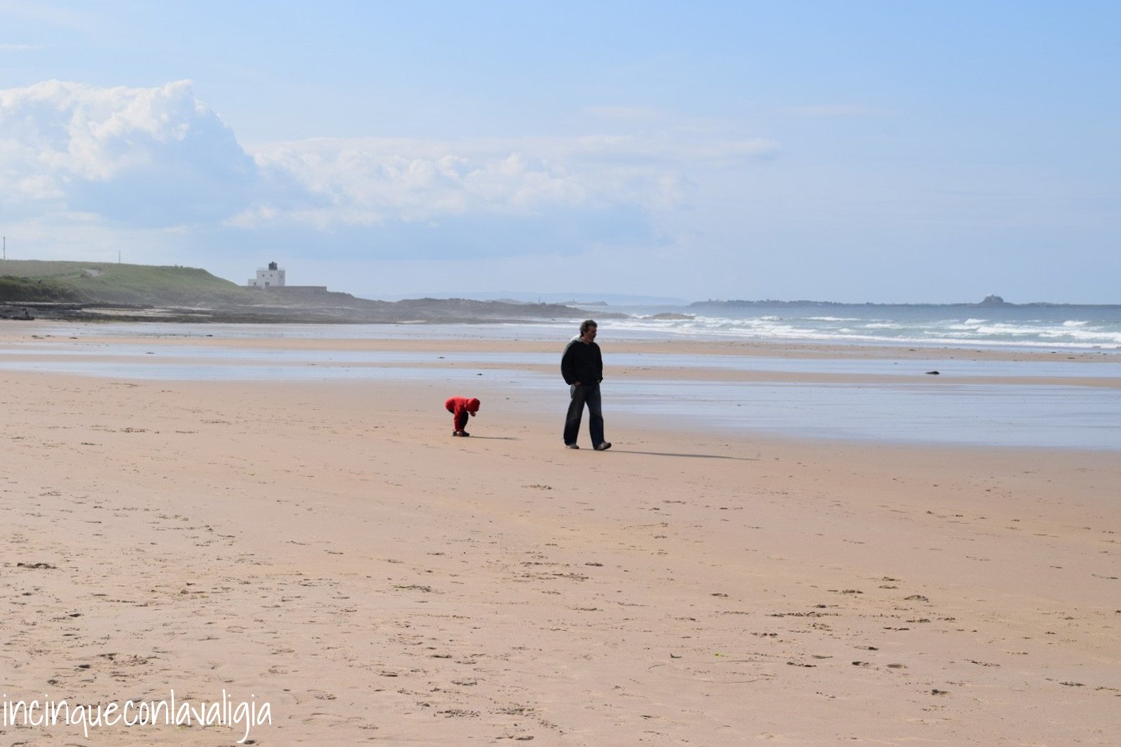 Spiaggia di Bamburgh Spiaggia di Bamburgh con vista sul castello