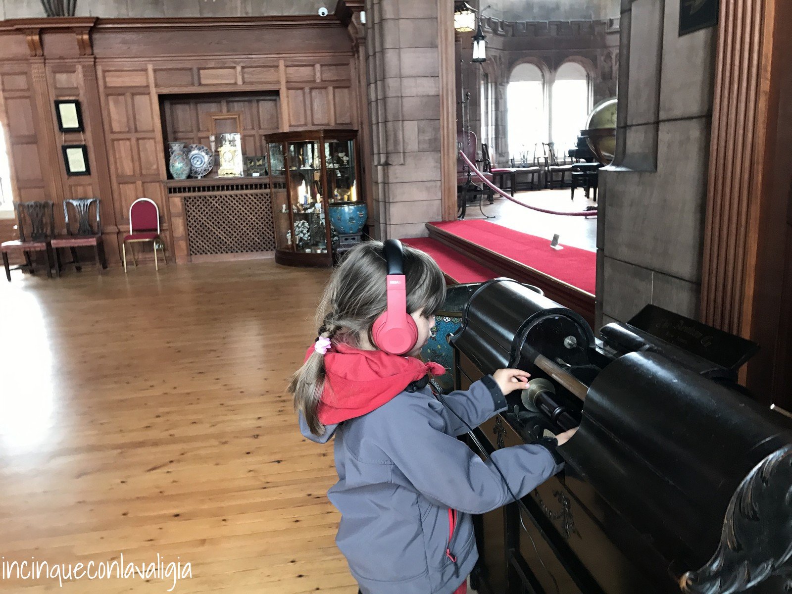 Visitare l'interno del castello di Bamburgh con bambini Visitare l'interno del castello di Bamburgh con bambini