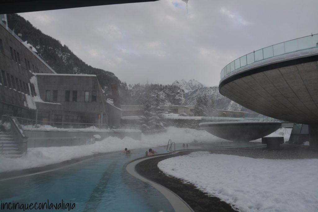 Aqua Dome terme alpine inverno Vasche esterne in inverno