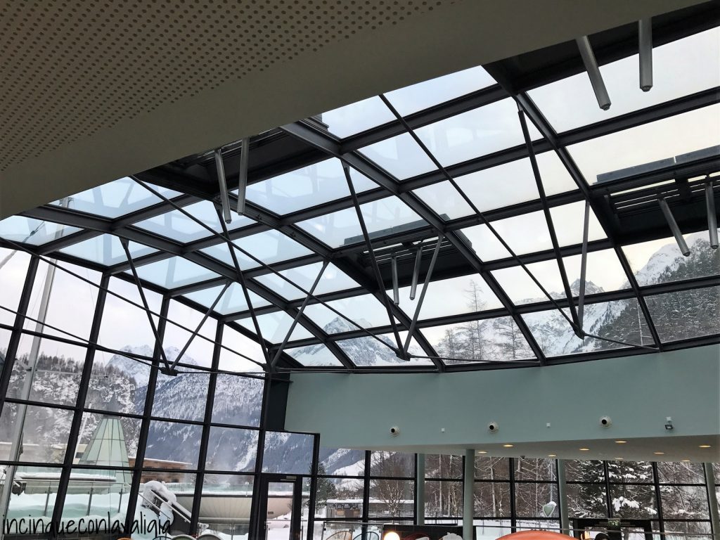 Aqua Dome soffitto a vetrata Aqua Dome terme Alpi Tirolo