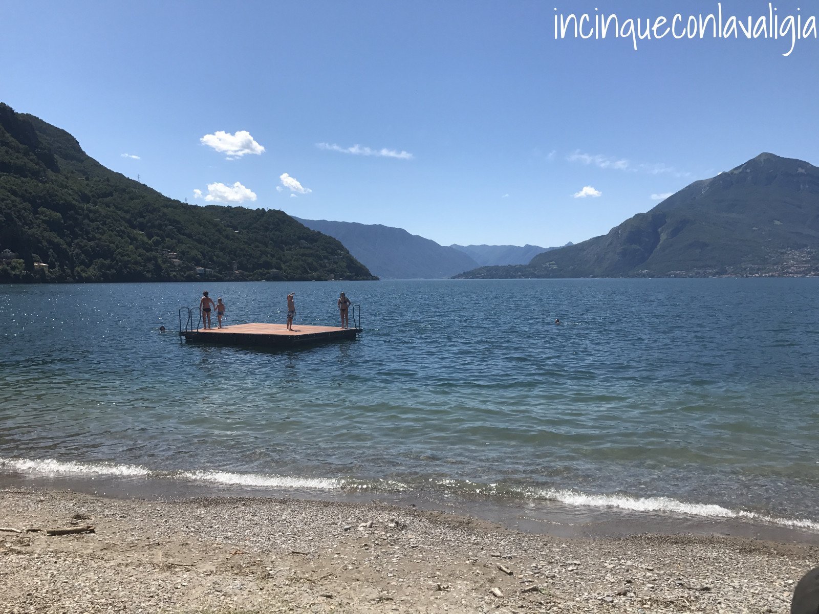 Un tuffo a Bellano Spiaggia a Bellano dove fare il bagno