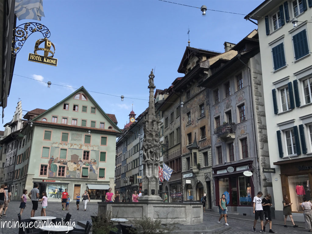 Case dipinte a Lucerna