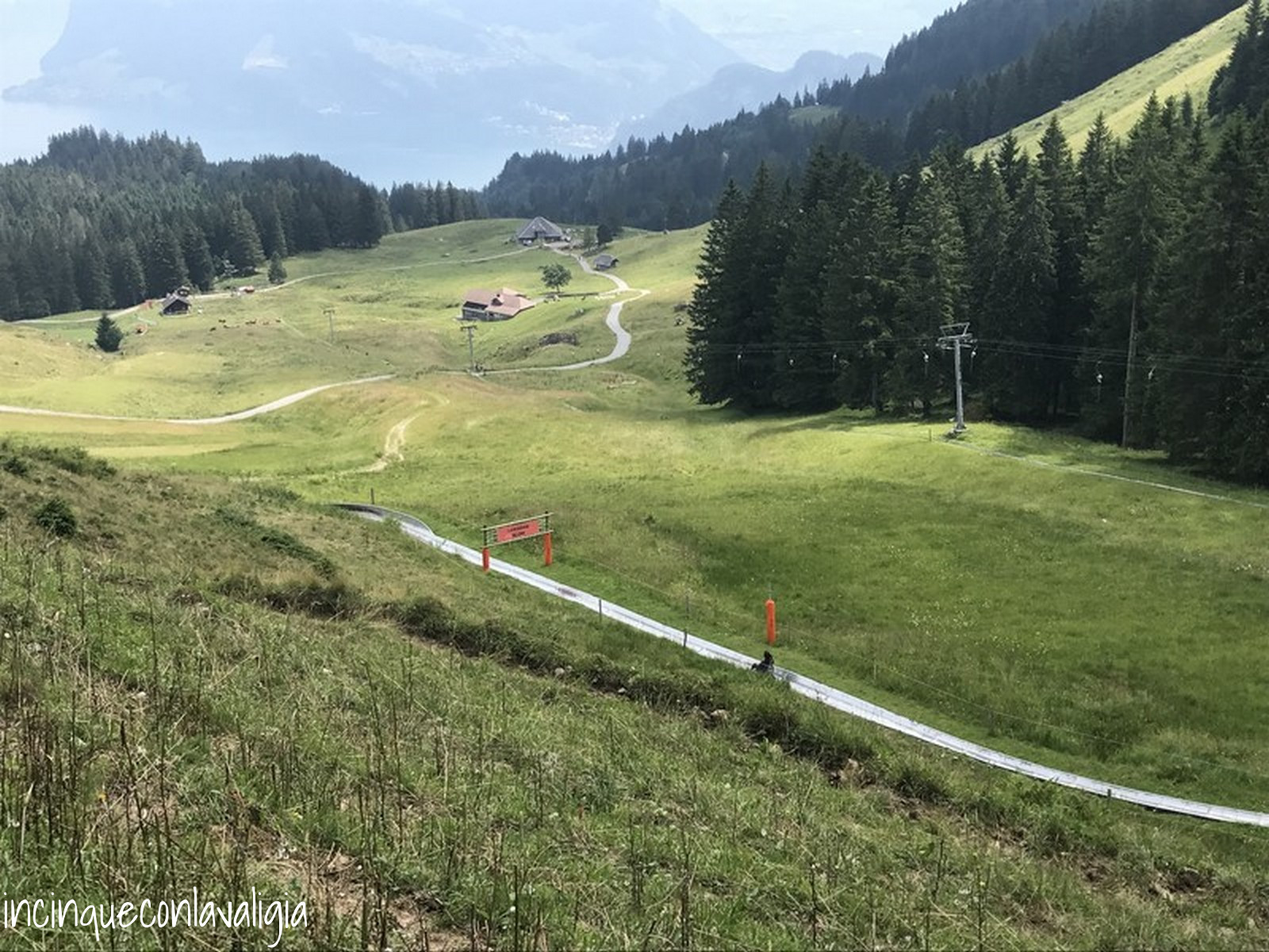 Sulla slittovia tra i monti Slittovia più lunga della Svizzera
