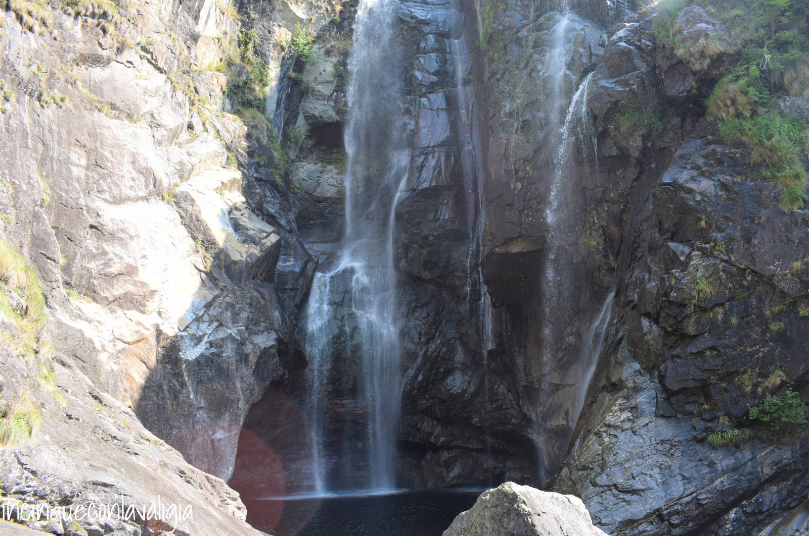 Cascata del salto in Vallemaggia Cascata del salto in Vallemaggia