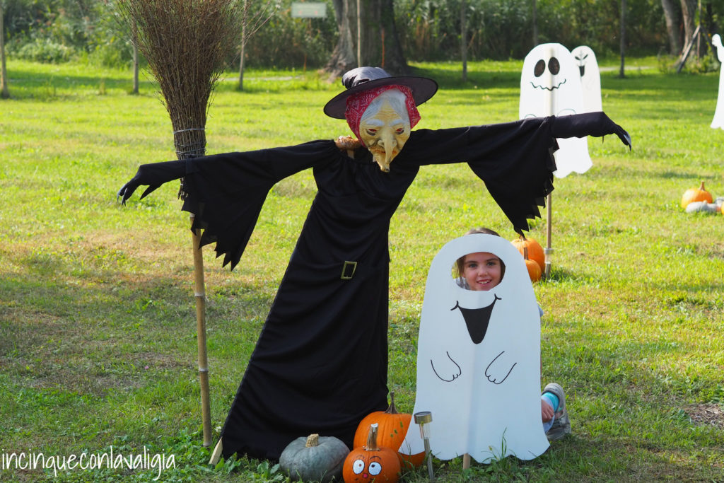 La strega di Halloween La strega di Halloween