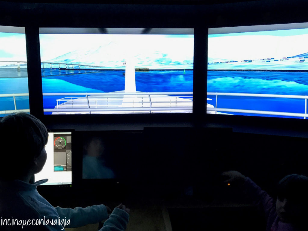 Postazione di guida di una nave a Polaria