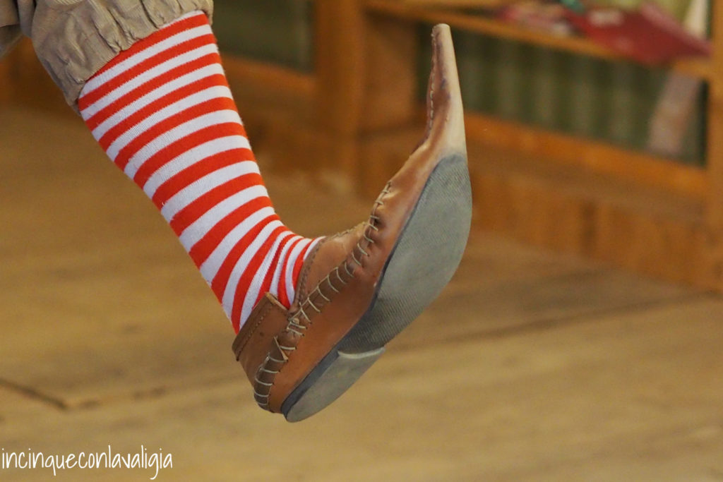 Scarpe a punta dell'elfo