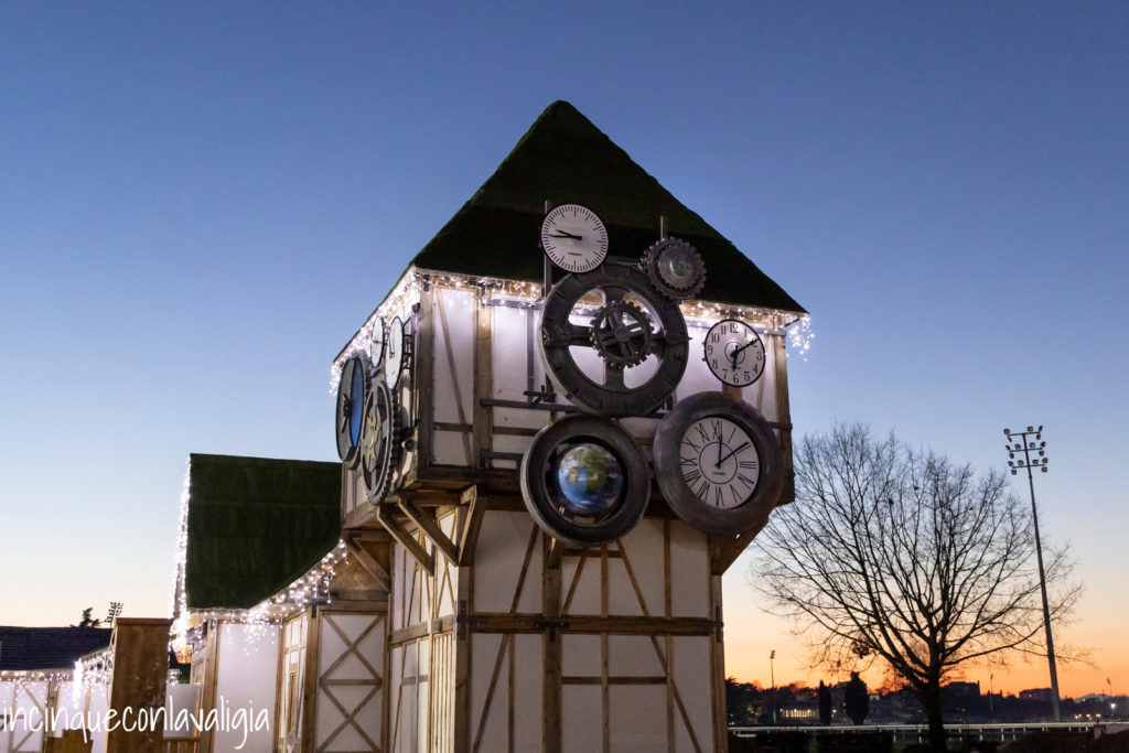 Villaggio di Babbo Natale orologio Villaggio di Babbo Natale Orologio