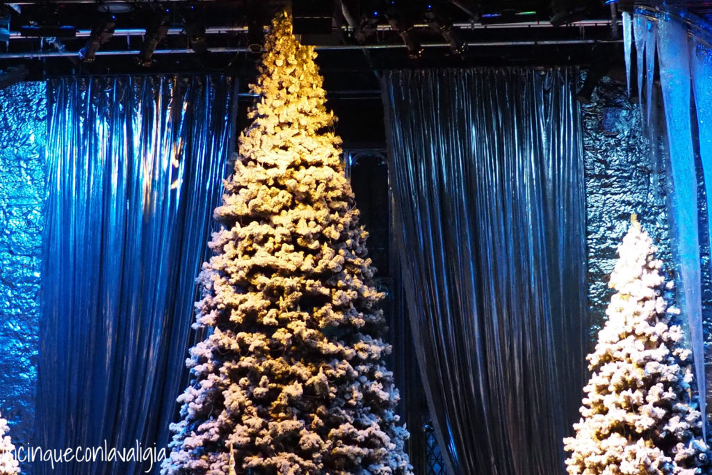 Hogwarts nel periodo natalizio Hogwarts sotto Natale
