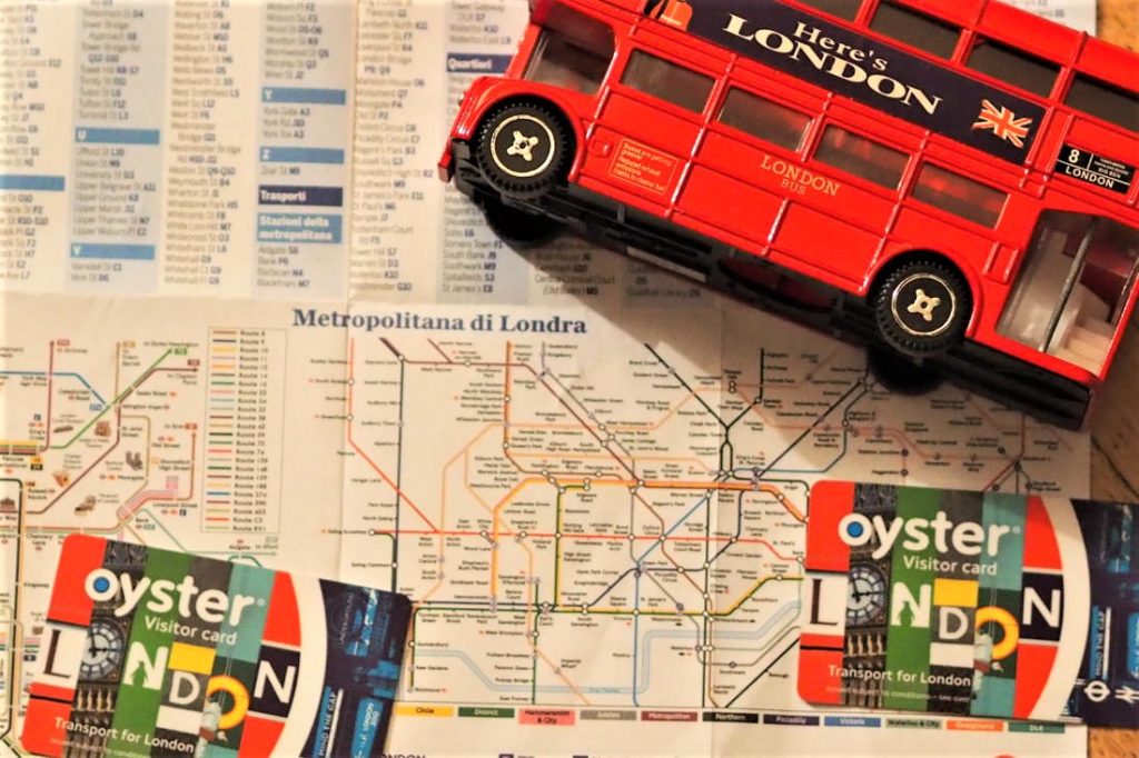 Cosa scegliere tra Oyster Card e Travelcard se si va a Londra con ragazzi Come spostarsi a Londra con bambini e ragazzi