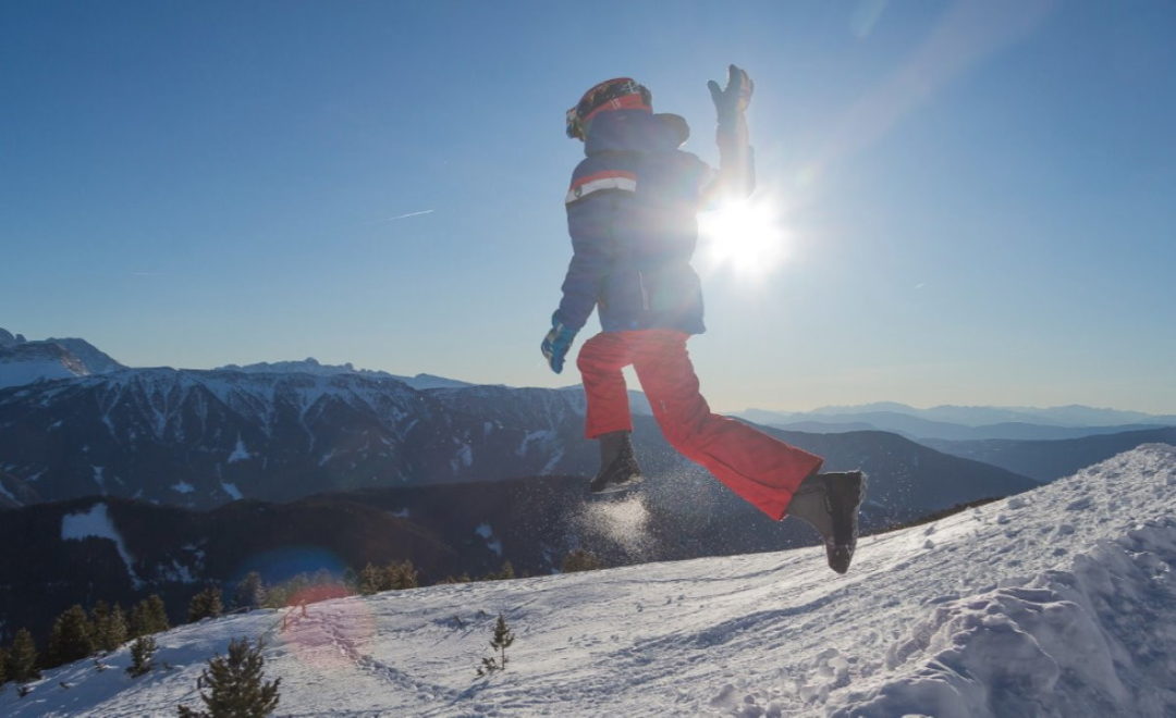 Rifugio Rossalm in inverno con bambini