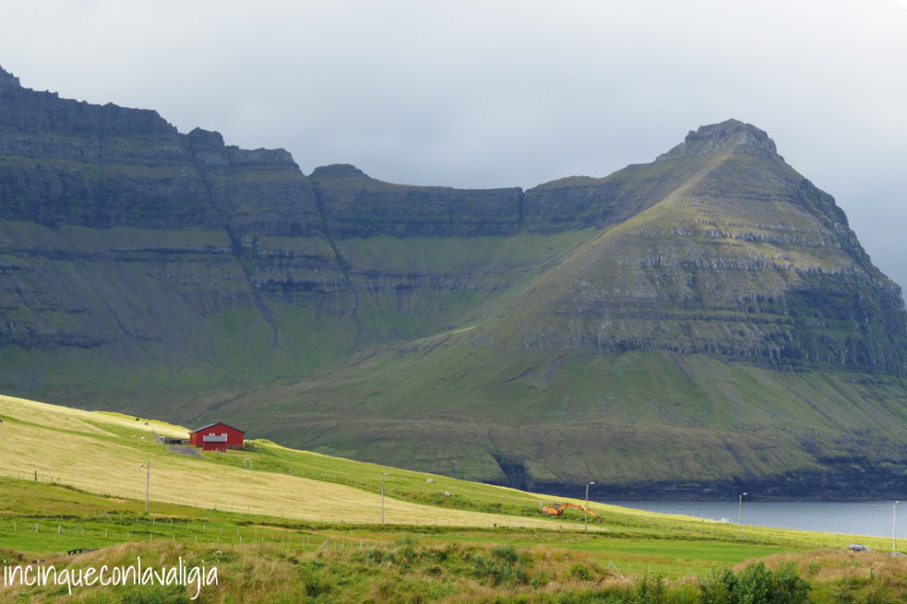 Paesaggio nei dintorni di Viðareiði Vista da Viðareiði