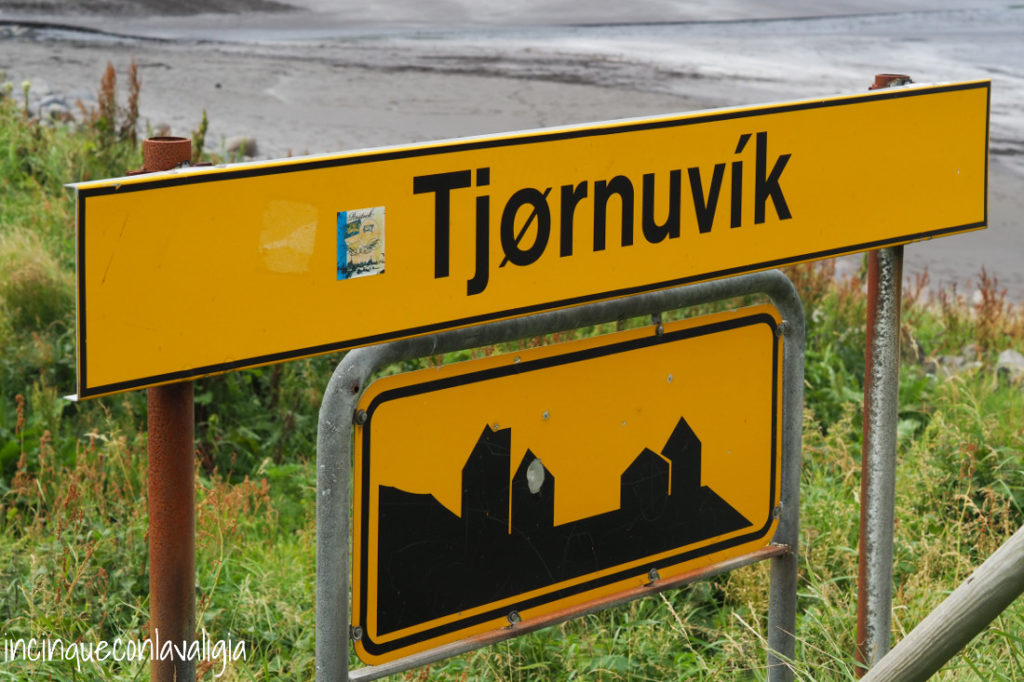 Il villaggio di Tjornuvik Isole faro villaggio Tjornuvik