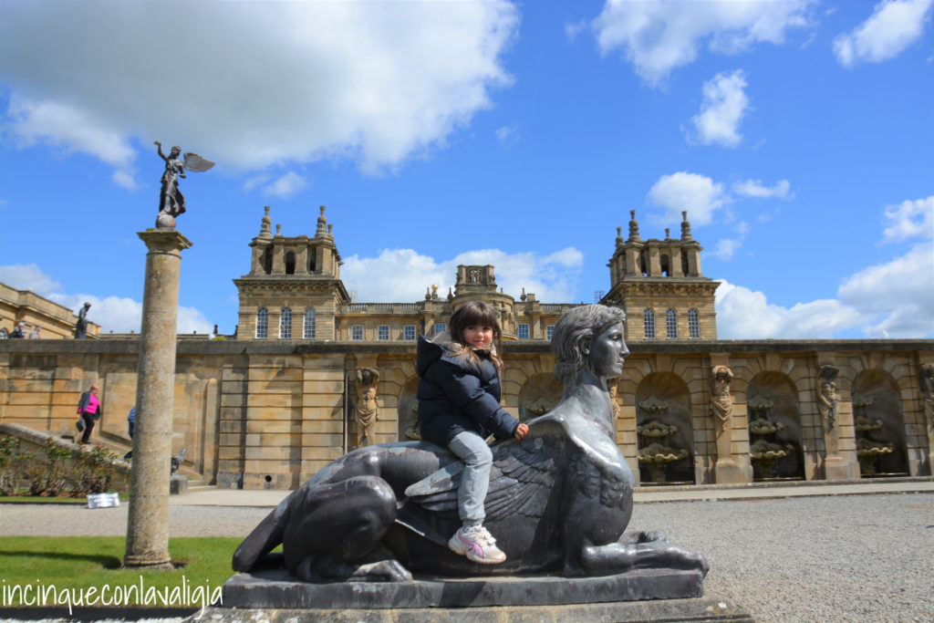 Divertimento a Palazzo Divertimento nei giardini di Blenheim