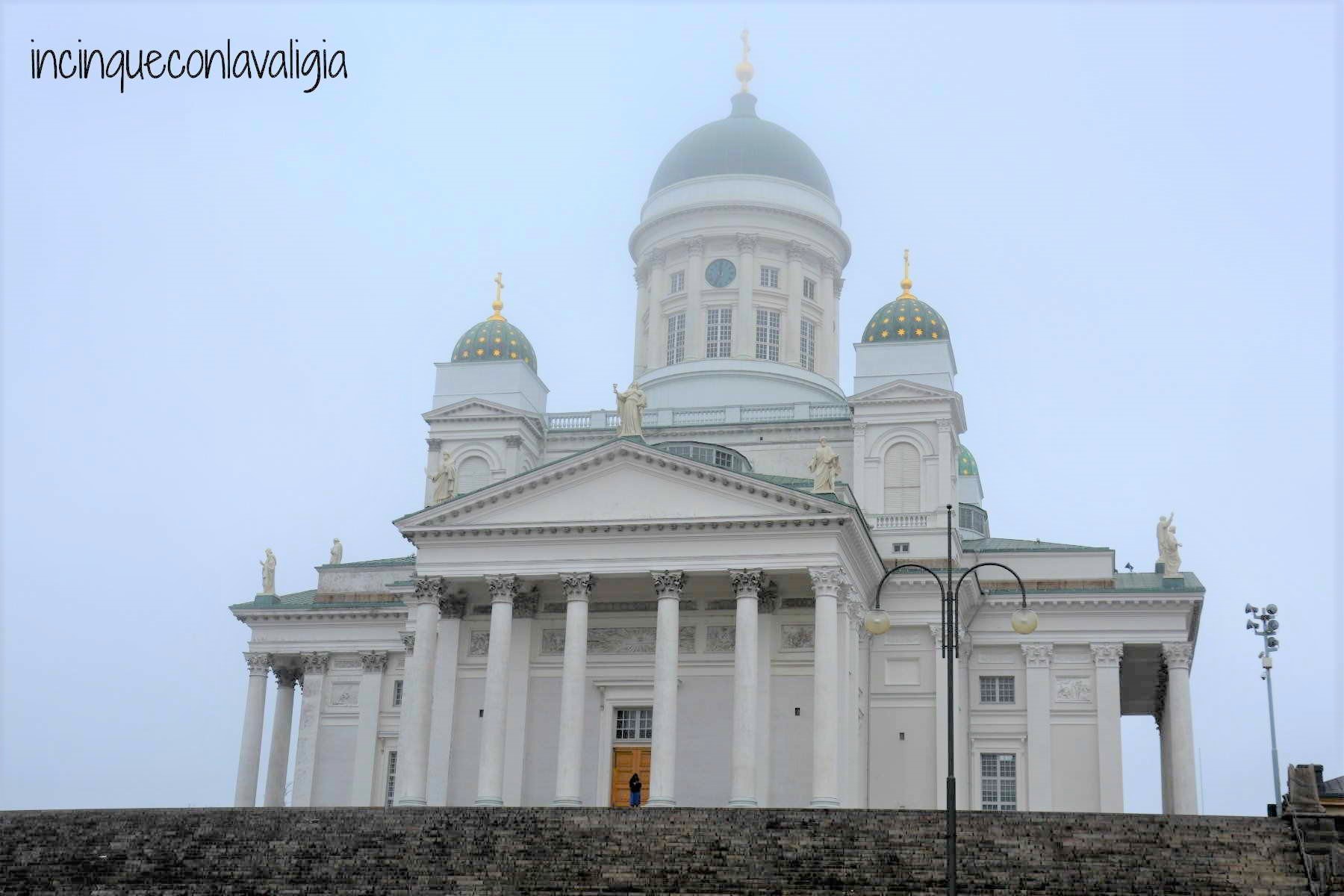 La cattedrale Tuomiokirkko a Helsinki La cattedrale Tuomiokirkko a Helsinki