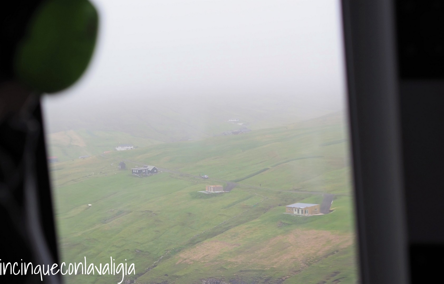Vista dall'elicottero Isole Faroe dall'elicottero
