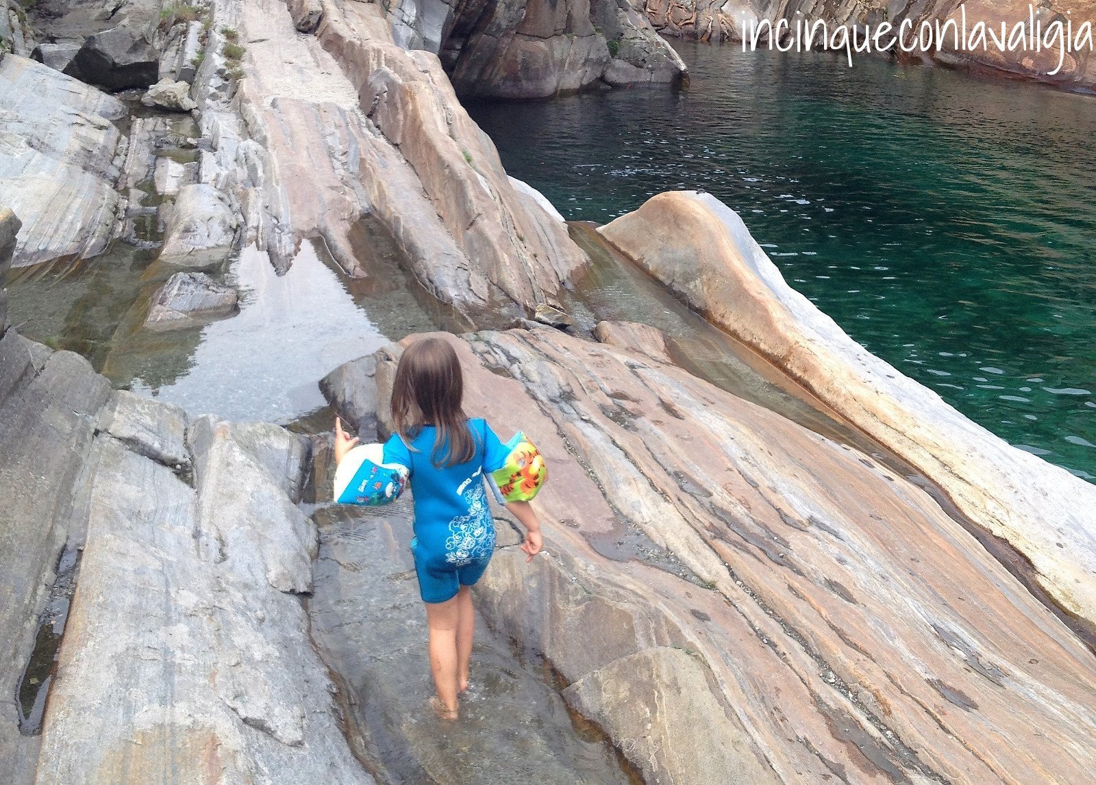 Valle Verzasca con bambini piccoli