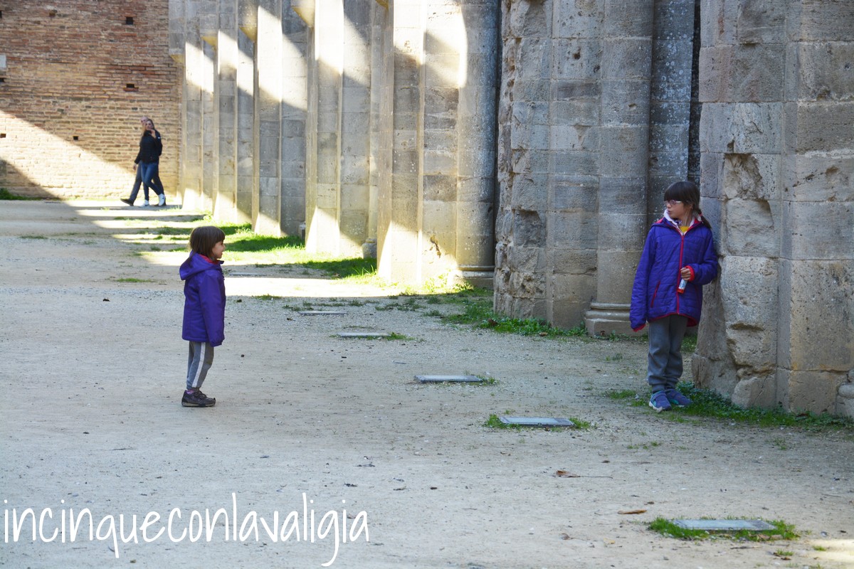 Viaggiare con i bambini San Galgano con bambini