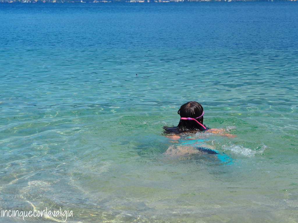 Dove fare il bagno al lago di Garda con bambini Fare il bagno alla Baia delle Sirene