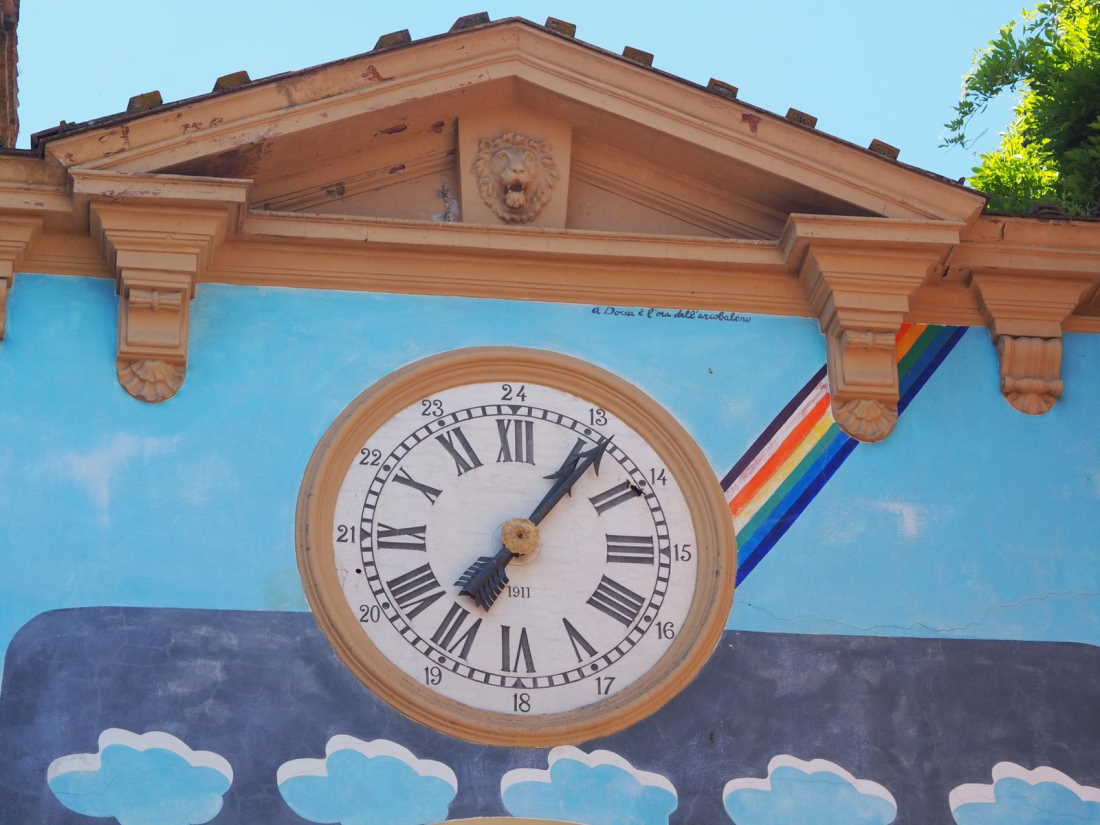 I muri dipinti di Dozza I muri dipinti di Dozza