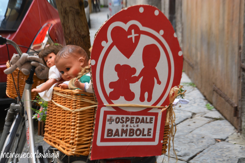 Ambulanza delle bambole