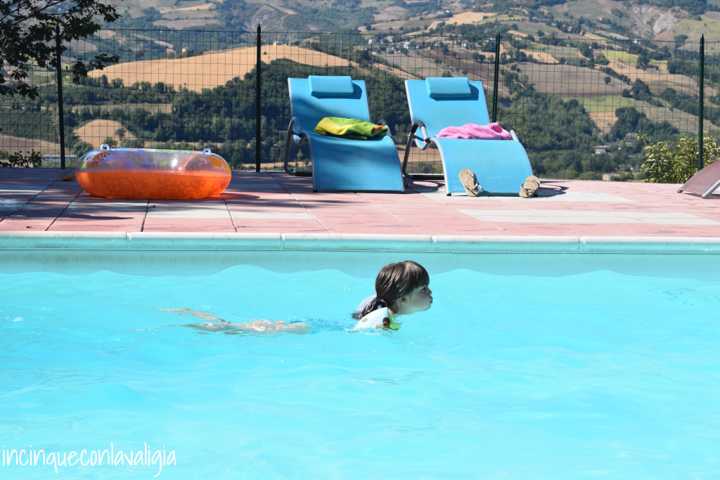 Agriturismi con piscina nelle Marche Agriturismi con piscina nelle Marche