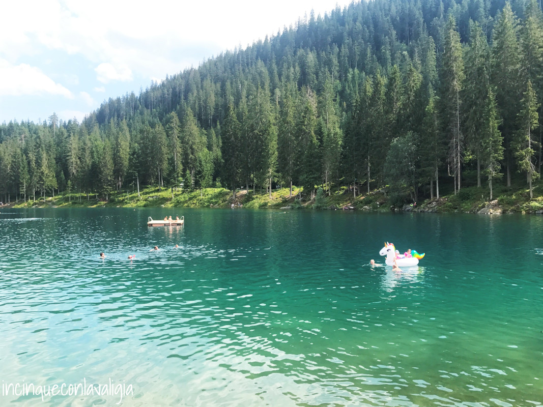 Fare il bagno al Lago di Cauma
