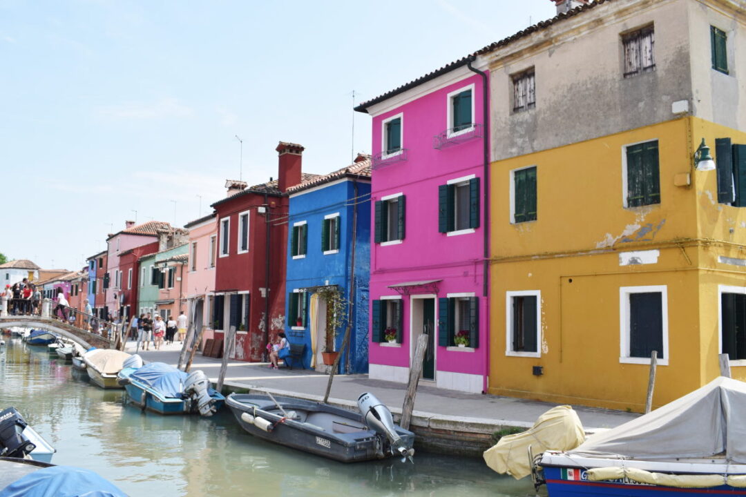 Burano cosa vedere in un giorno