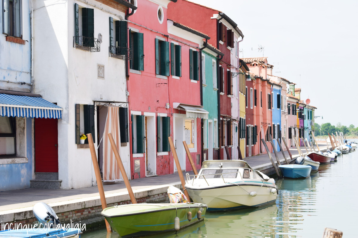 Burano cosa vedere case colorate