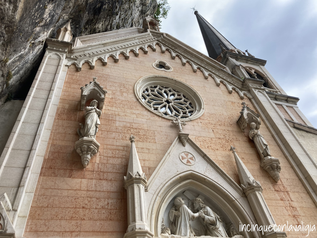 Santuario Madonna della Corona