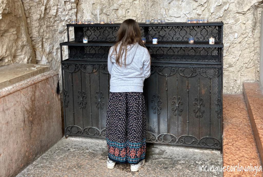 Momento di spiritualità presso il Santuario Preghiera spiritualità