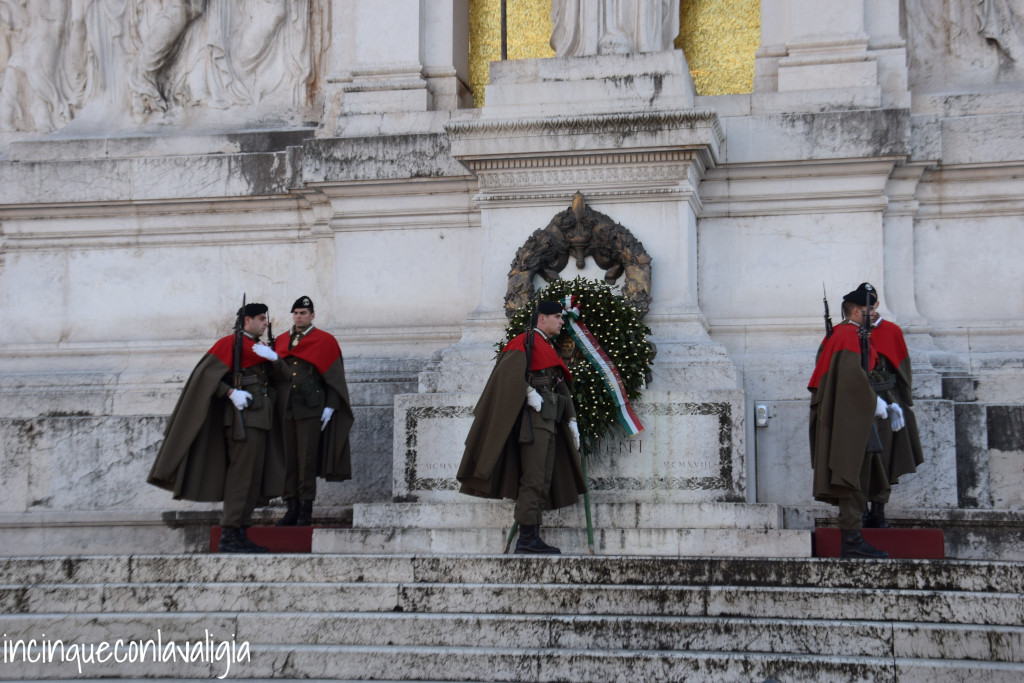Cambio della guardia al Milite Ignoto Cambio della guardia al Vittoriano