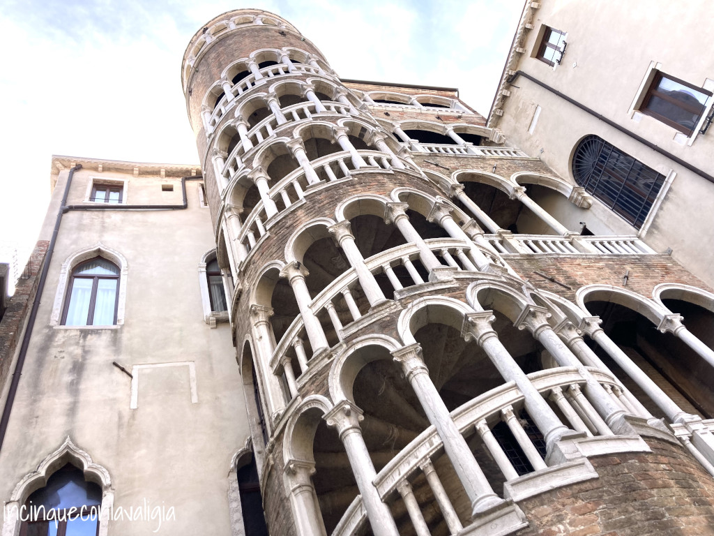 Scala Contarini del Bovolo a Venezia