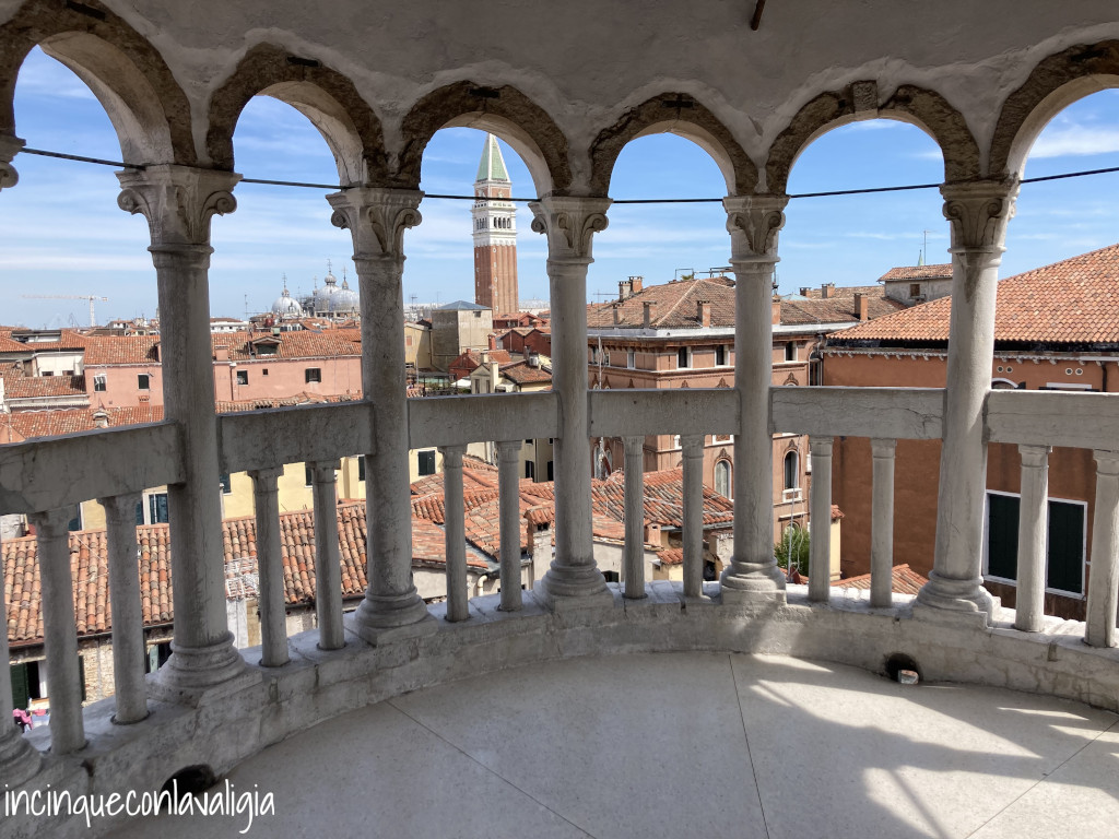 Vista dalla cima di Scala Contarini del Bovolo