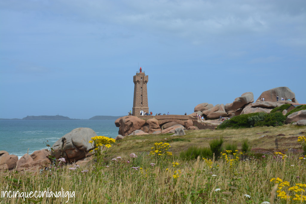 Faro di Ploumanach in Bretagna