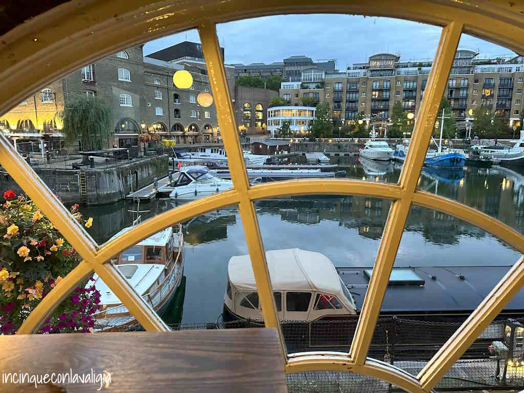 Dickens Inn