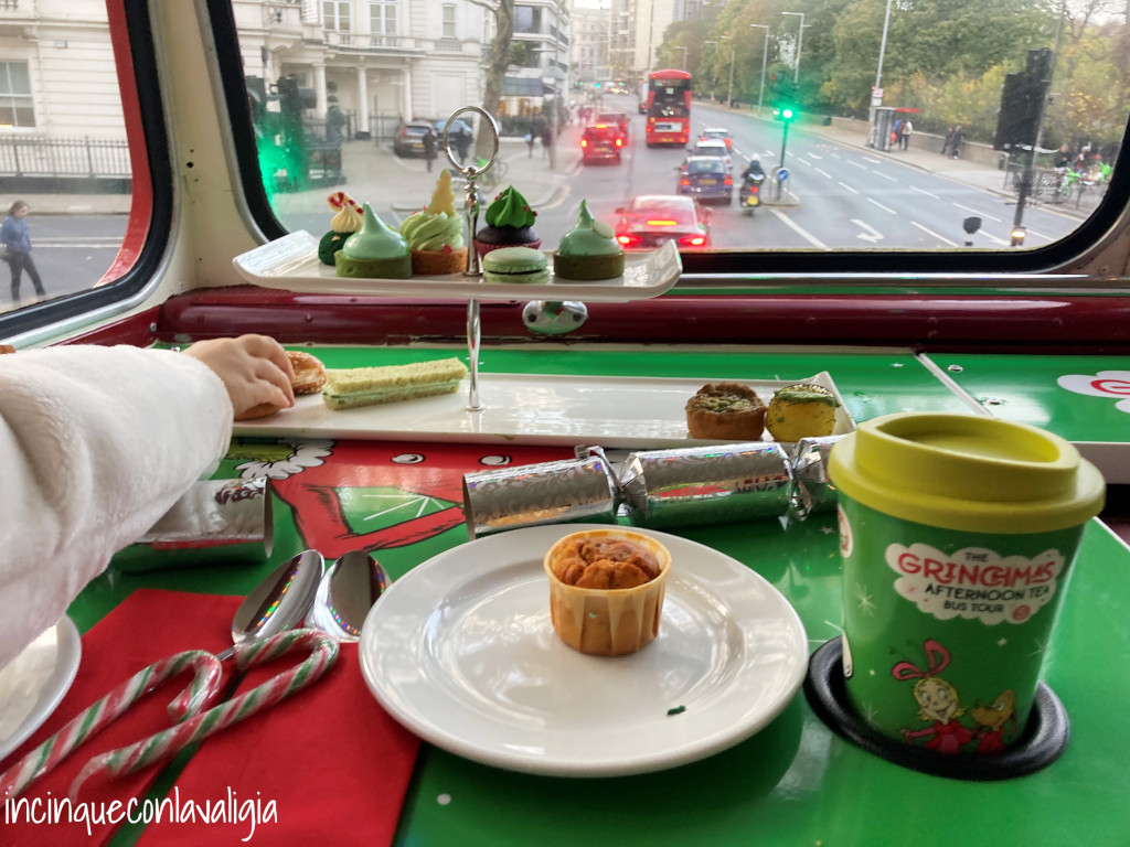 Afternoon Tea Autobus Londra